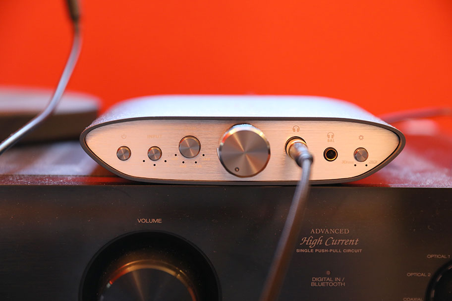 Best Headphone Amps of 2024 The Master Switch